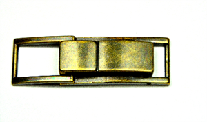 Boucle en zamac ART 553